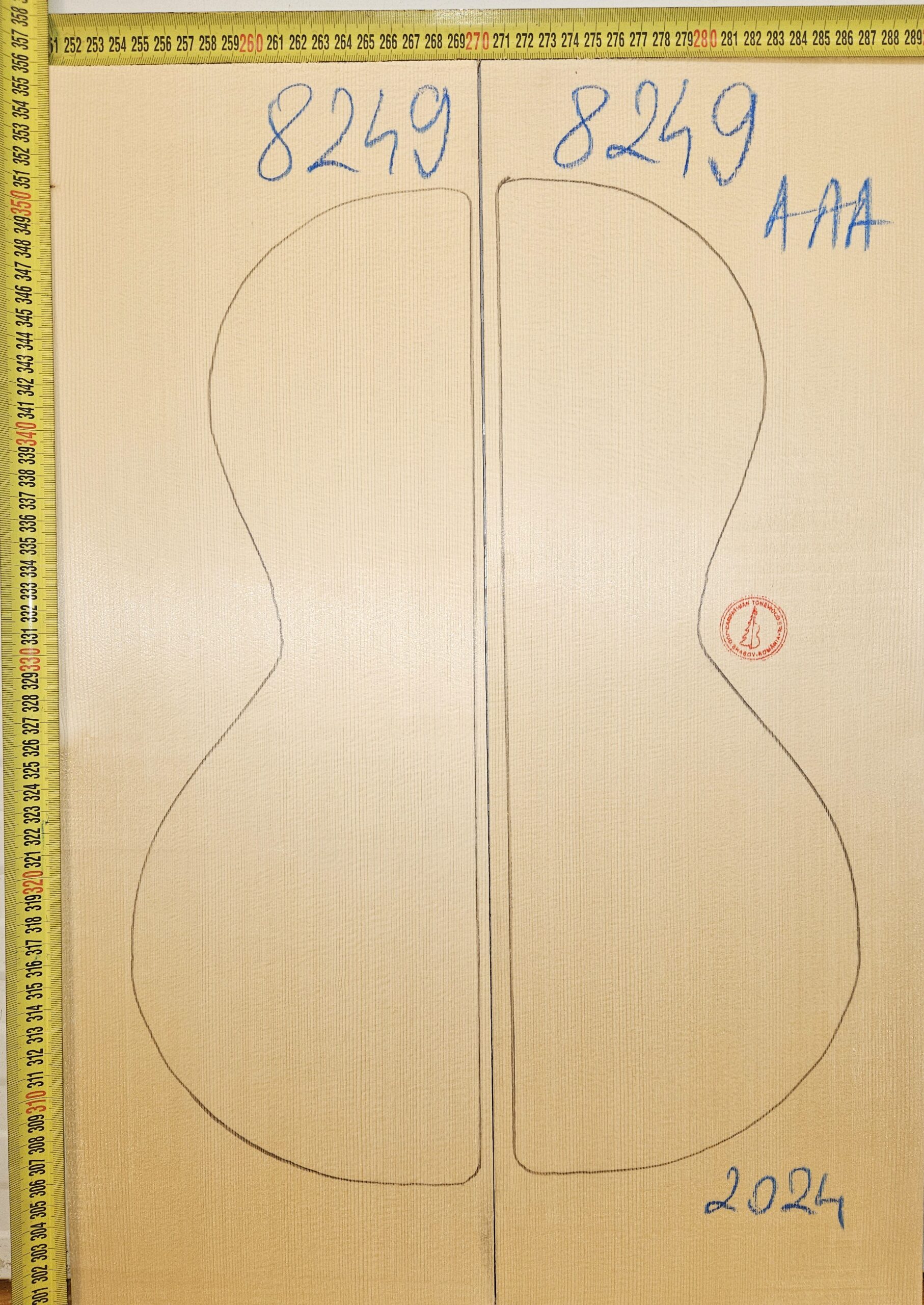 Parlor/Ukulele/Portuguese Guitar No.8249 Top