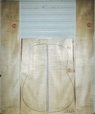 Guitar western No.335 Back and Sides