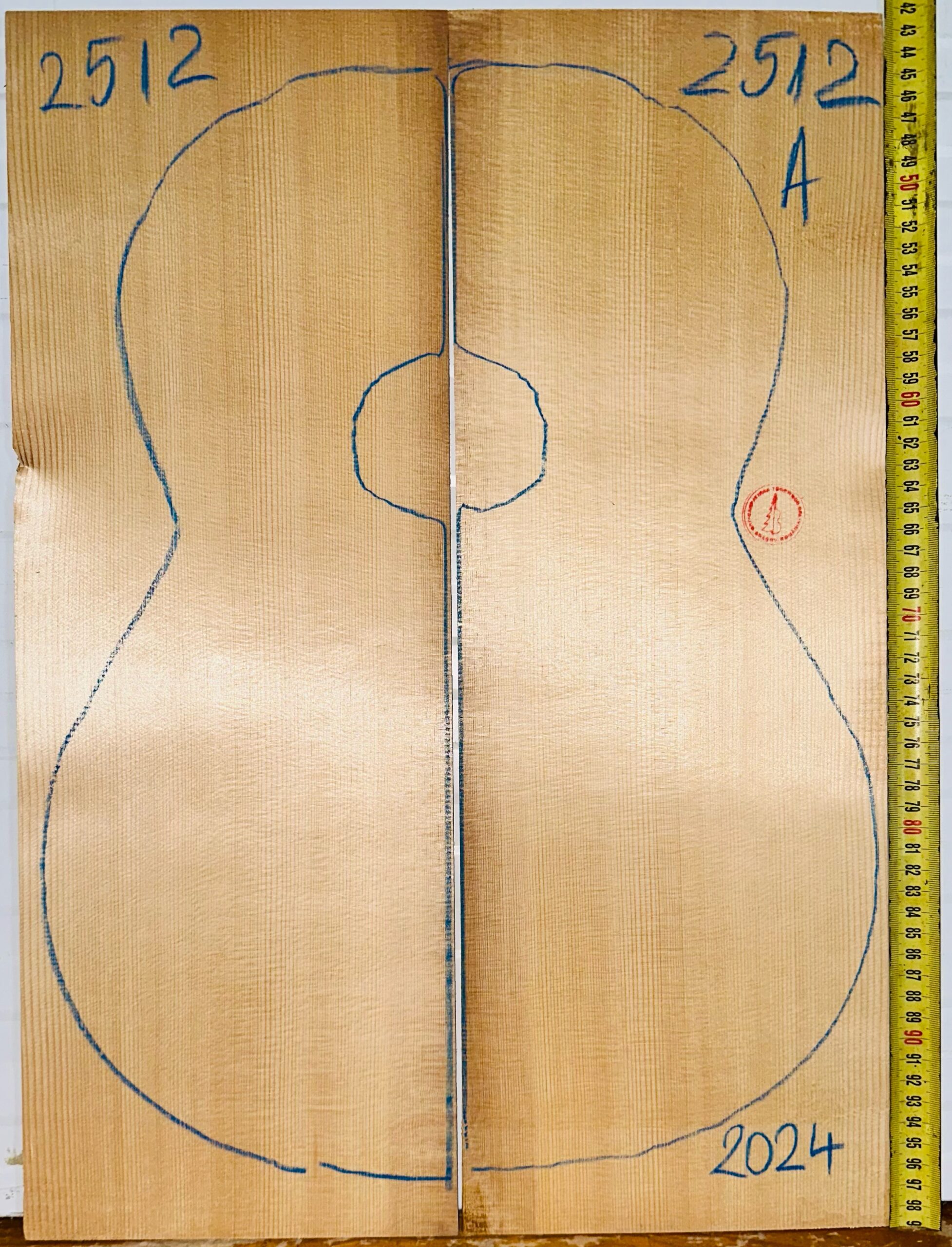 Guitar Classical No.2512 Top