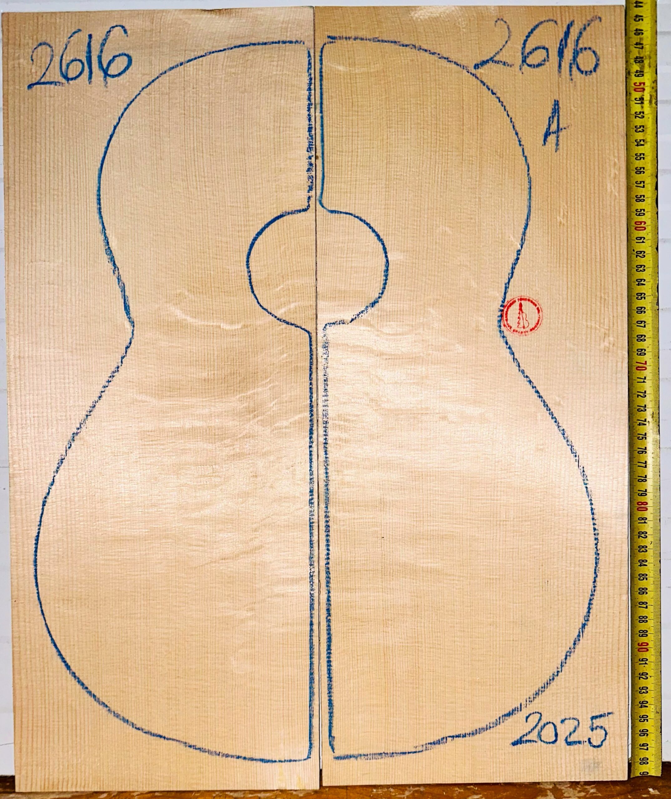 Guitar Classical No.2616 Top