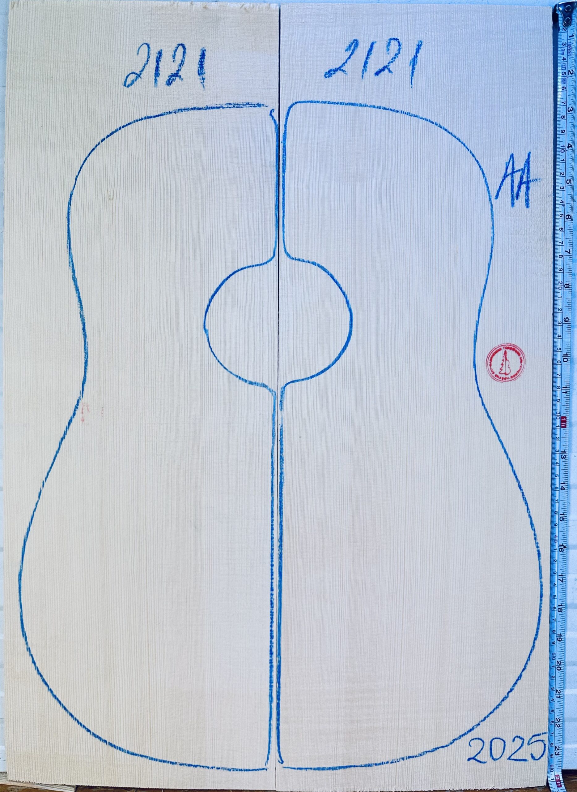 Acoustic Guitar No.2121 Top