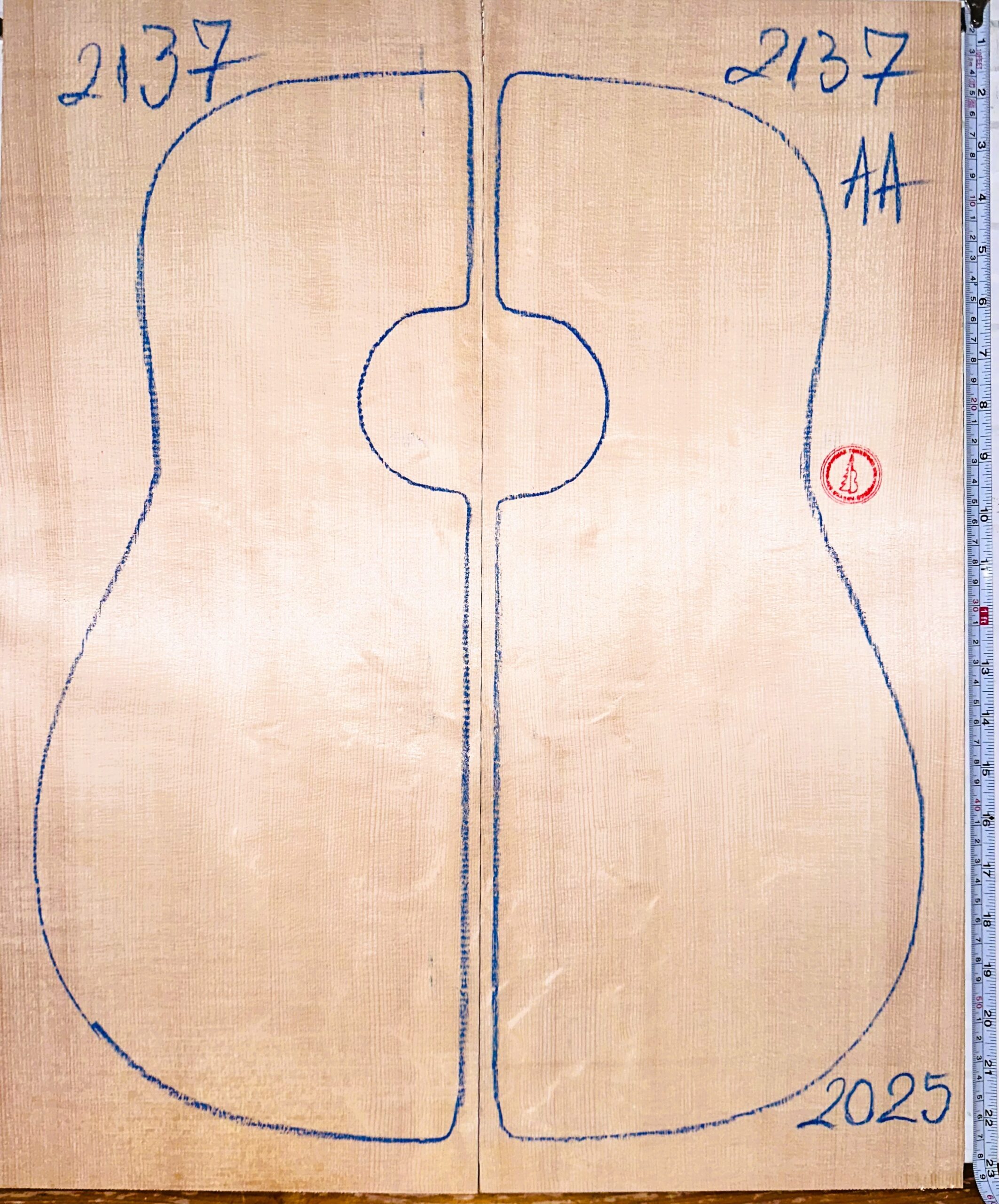 Acoustic Guitar No.2137 Top