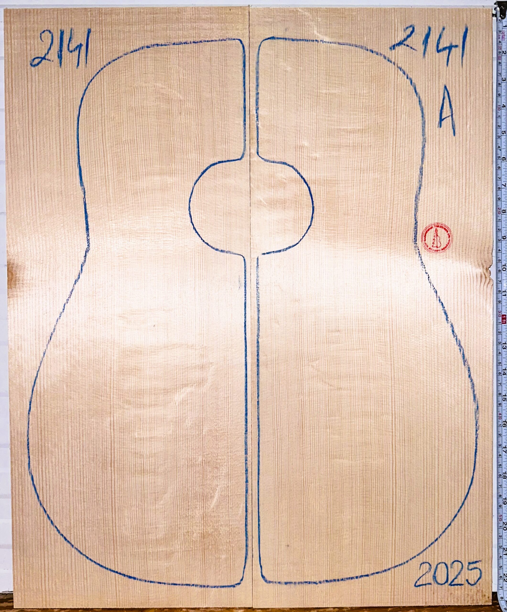Acoustic Guitar No.2141 Top