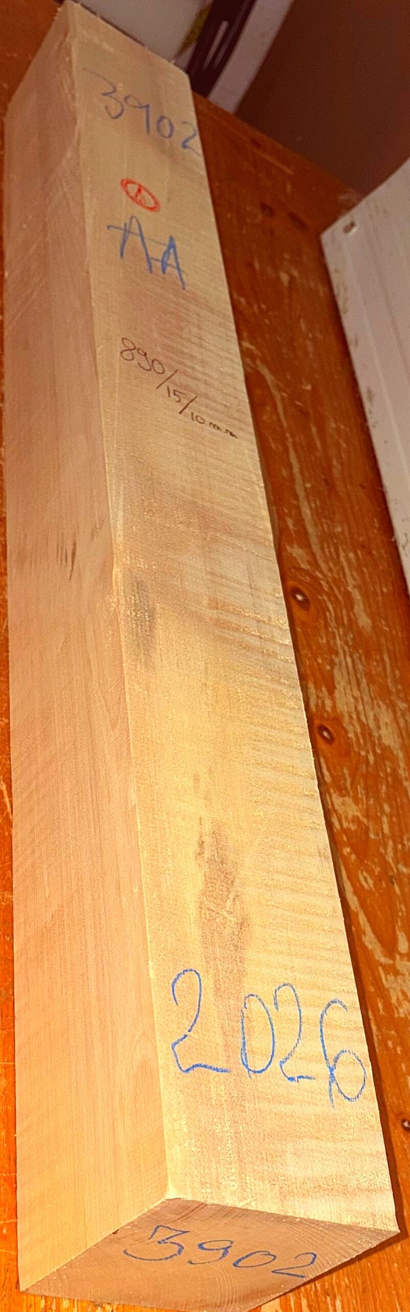 cut from Curly Maple