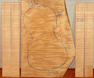 Violin No.3336 One piece Back and Sides