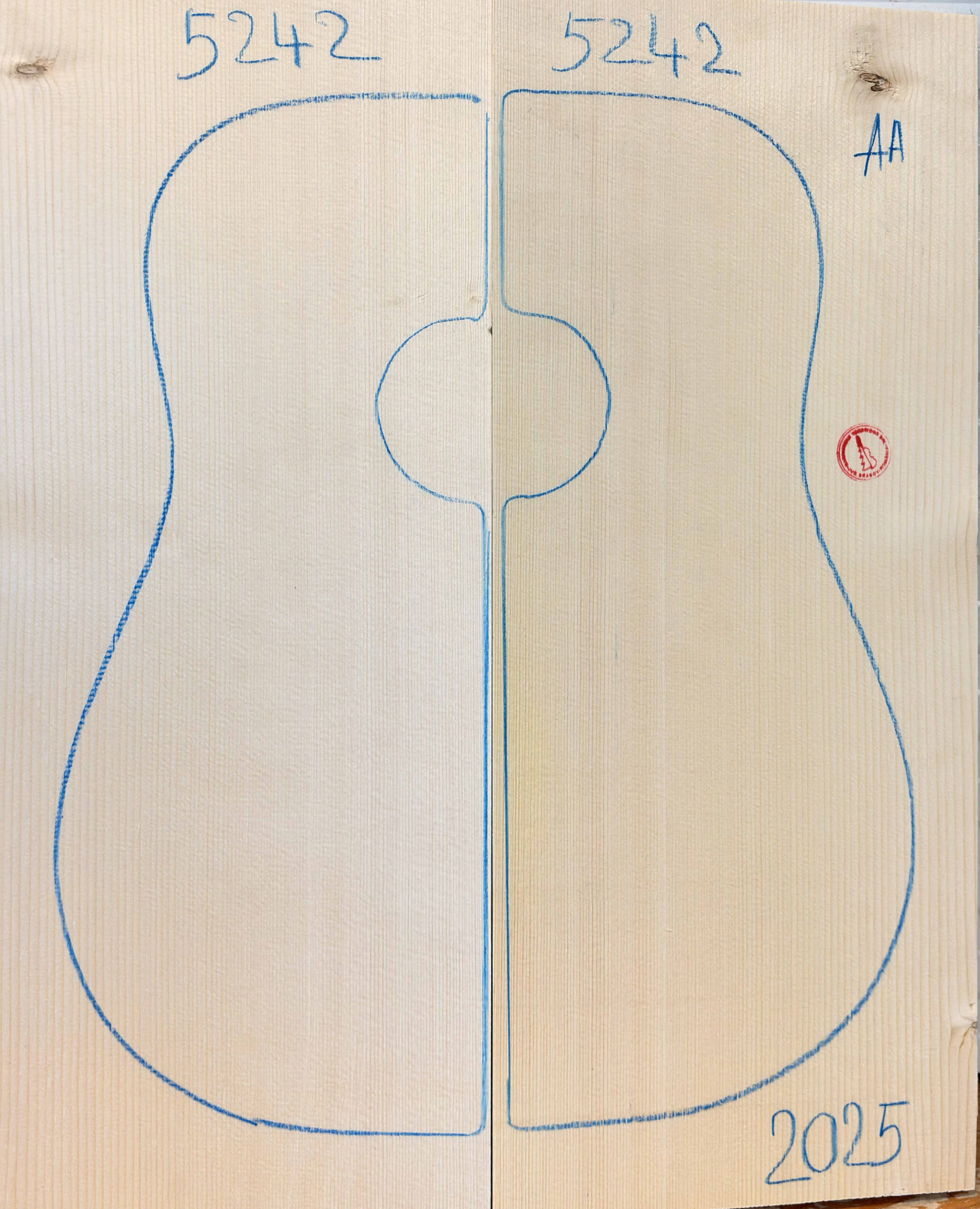 Archtop No.5242 Top