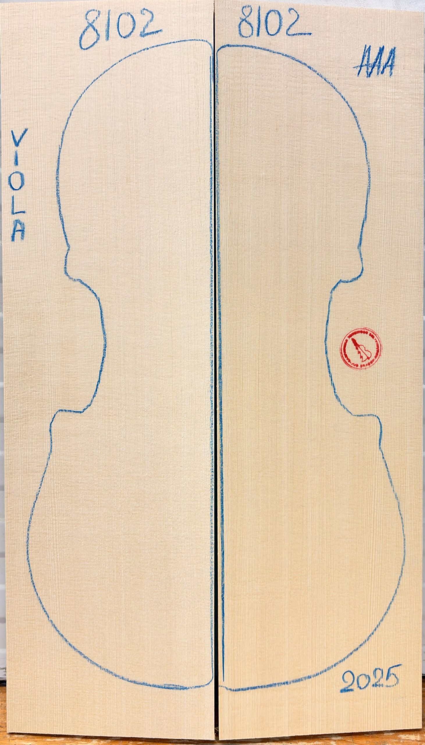 Viola No.8102 Top