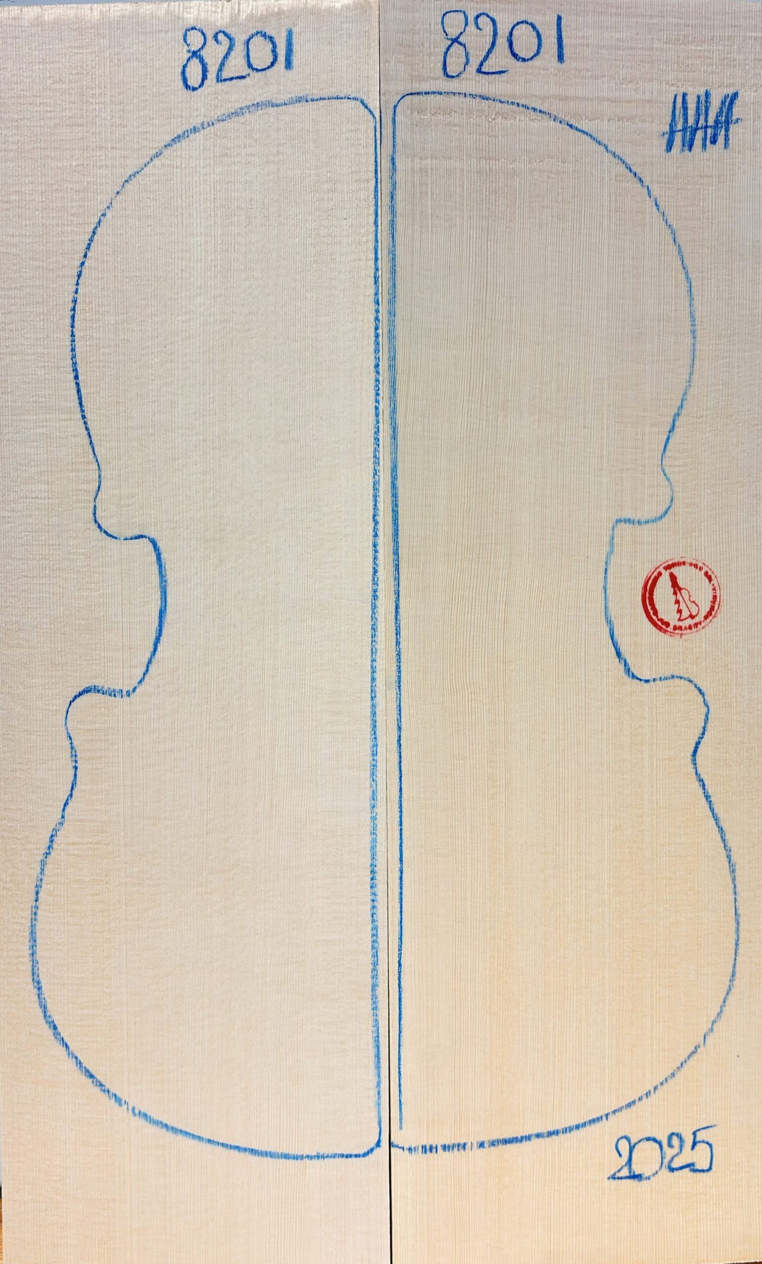 Violin No.8201 Top